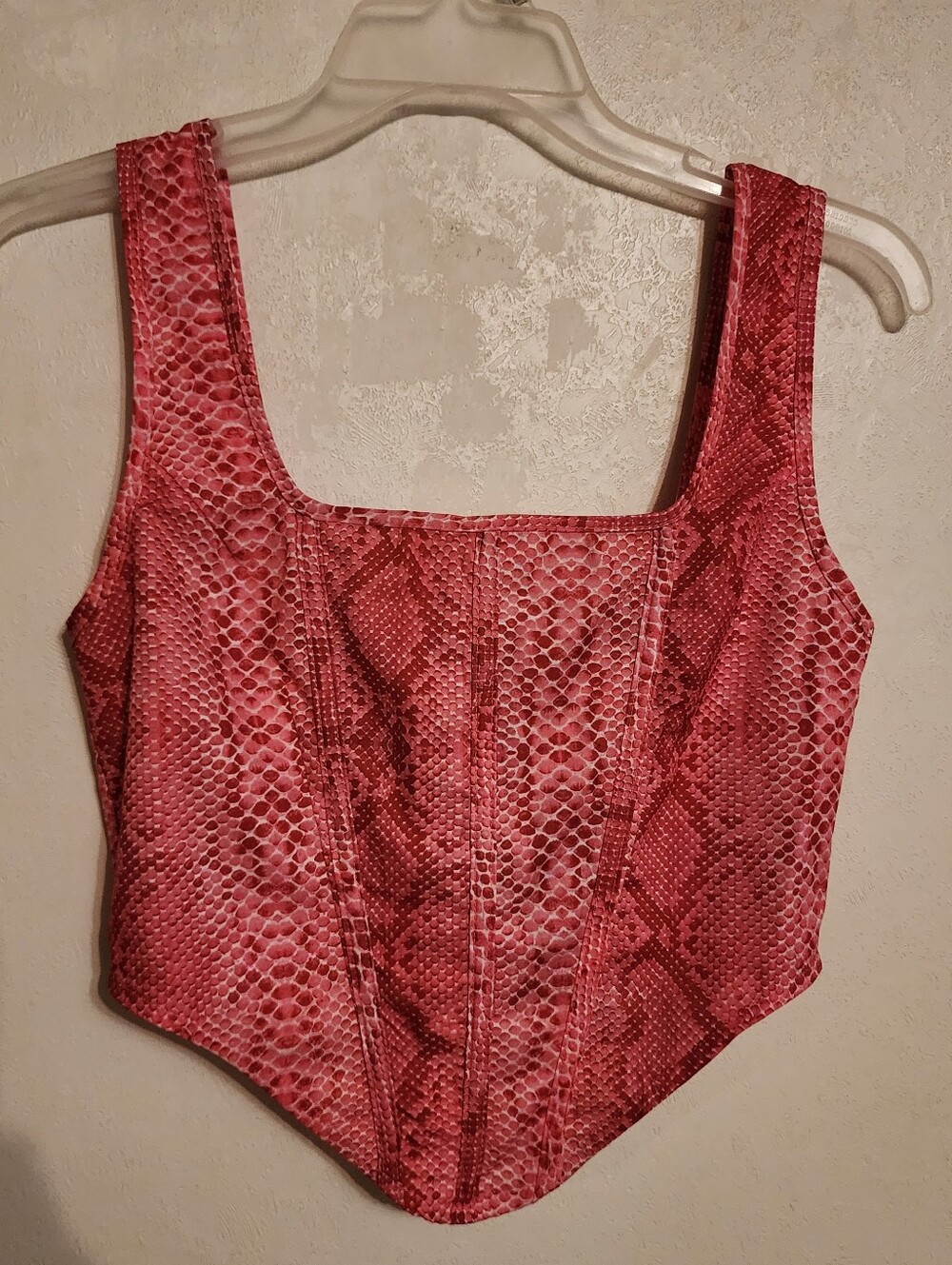 I Saw It First Pink Snake Print Corset Top Cropped Size 2 NWOT
